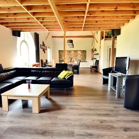 Spacious In La Roche En Ardenne Villa