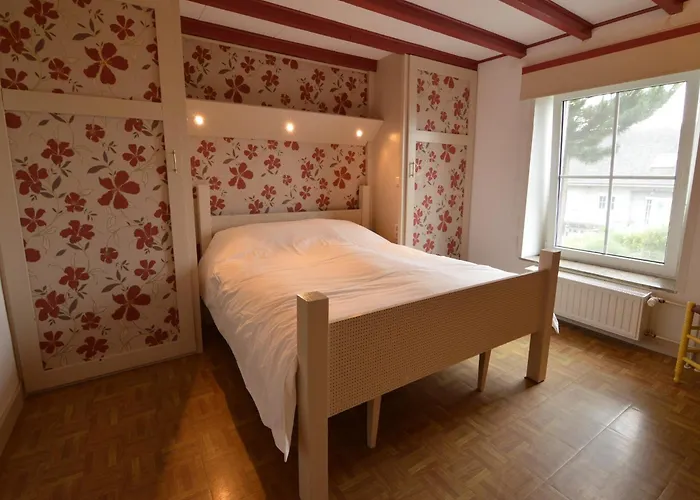 Spacious In La Roche En Ardenne فيلة *