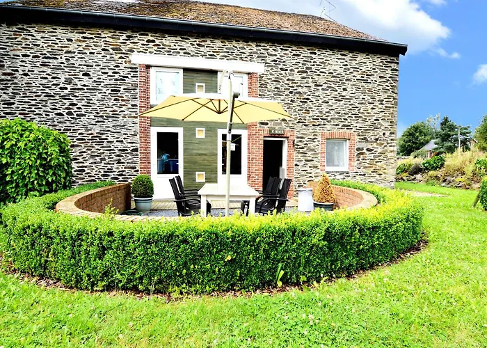 Spacious In La Roche En Ardenne فيلة *